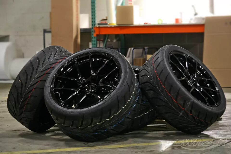 Шины r19 40 купить. Toyo 888 235/40 r18. Toyo 225/40 r19. 235/45 R17. 235/45 R19.