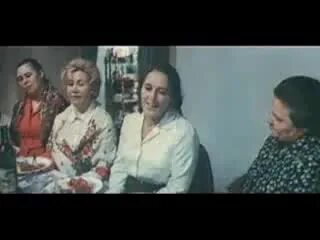 нонна мордюкова ах мамочка. нонна мордюкова мама. фильм русское поле ах мамочка. нонна мордюкова ах мамочка на саночках. добровольцы фильм мордюкова.