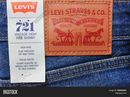 Levis в москве