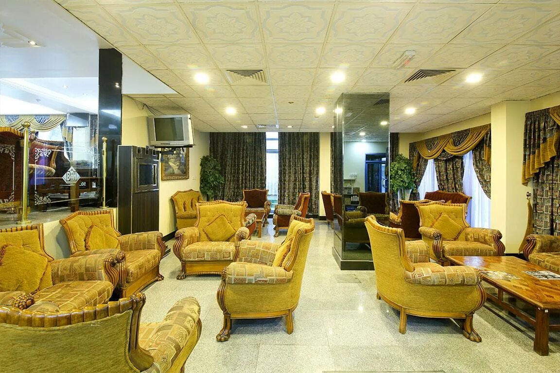 Аль Бустан отель Шарджа. Al Bustan Hotel 4*ОАЭ Шарджа. Al Bustan Hotel 4* фото. Альбустан Шарджа гостиница.