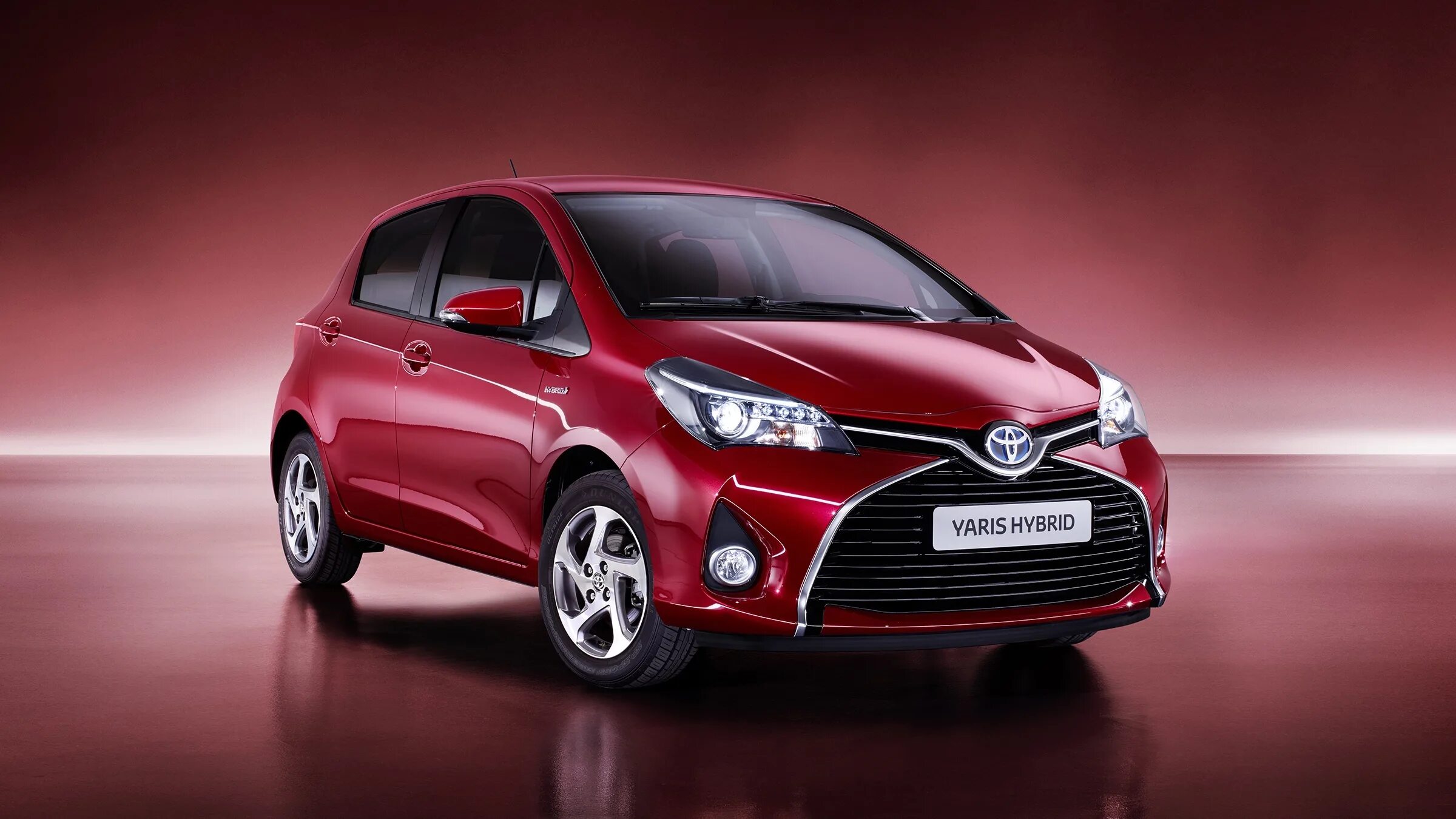 Тойота Ярис 2017. Toyota Yaris 2016. Тойота Ярис 2016 года. Тойота Ярис гибрид 2010. Toyota 2017 купить