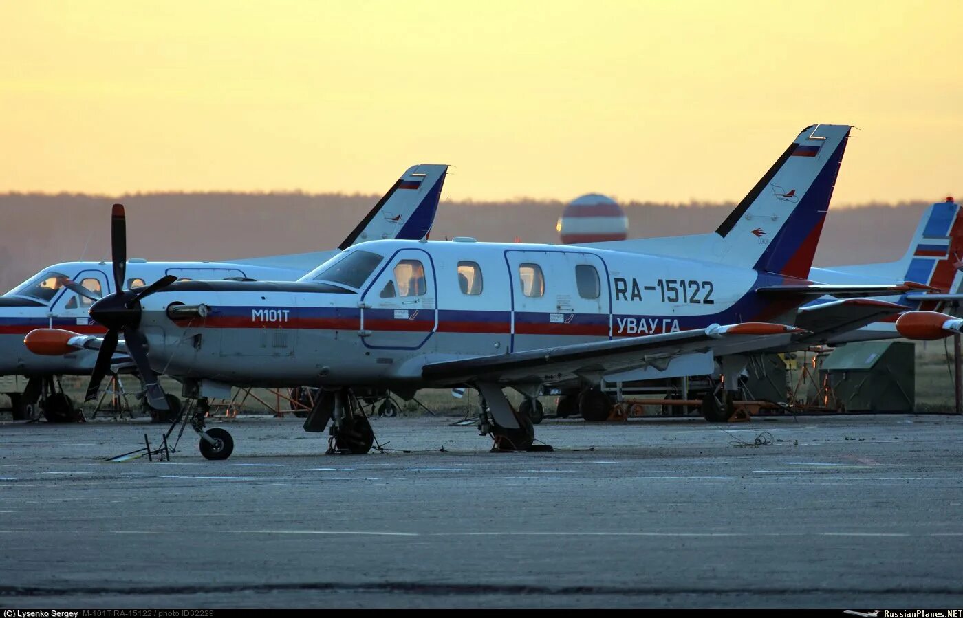 М 101 т. Самолет гжель м101-т. мясищев м-101т «гжель». самолёт м-101т «гжель» кабина. м101т гжель.
