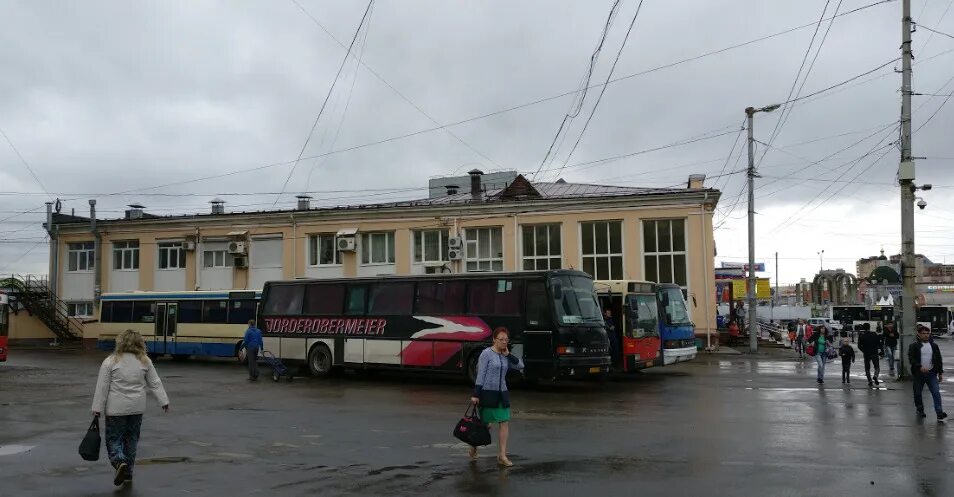 Сайт автовокзала пермь купить. Пермский автовокзал. Пермь улица революции 68 автовокзал Пермь. Автовокзал Пермь 2024. Автостанция Южная Пермь.