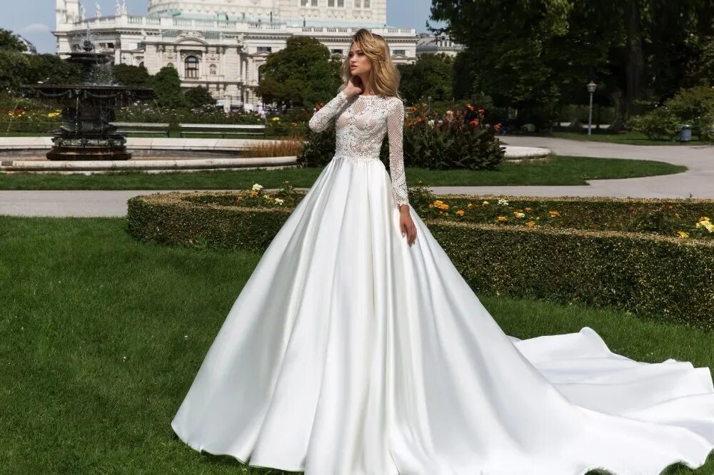 Свадебные платья Лусиано Брайдал. Свадебное платье Naviblue Bridal Royal. Ball Gown Свадебные платья. Самые шикарные Свадебные платья. Производитель свадебных платьев