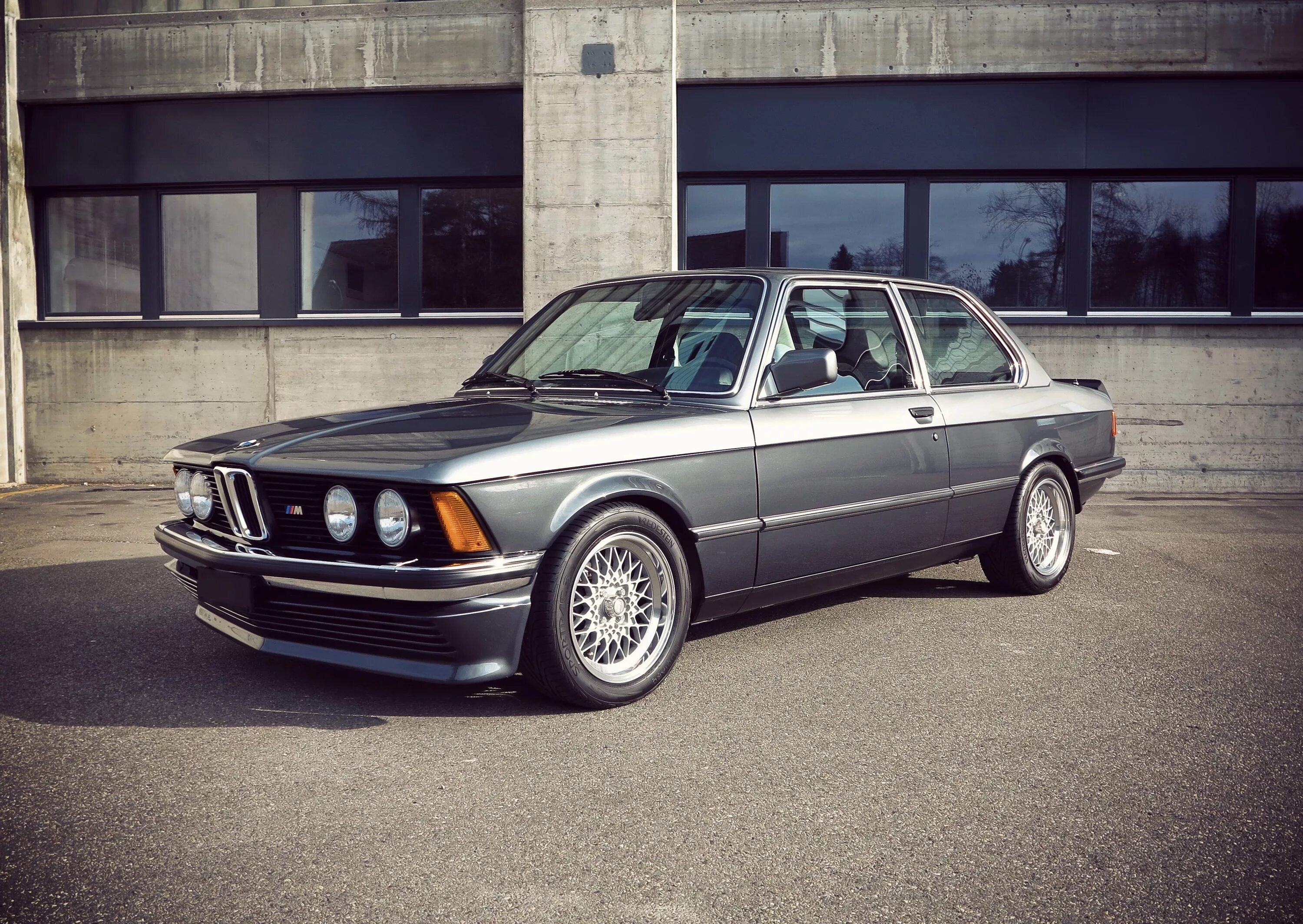 21 сток. BMW 3 e21. BMW m3 e21. БМВ е21 320. БМВ 323 е21.