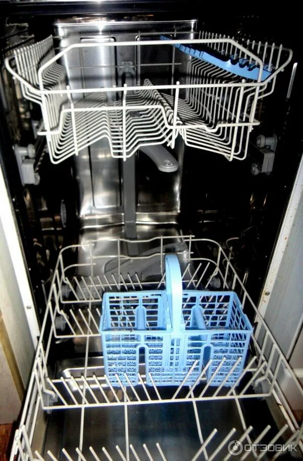 Детали посудомоечной машины. Посудомоечная машина Индезит DSG 0517.