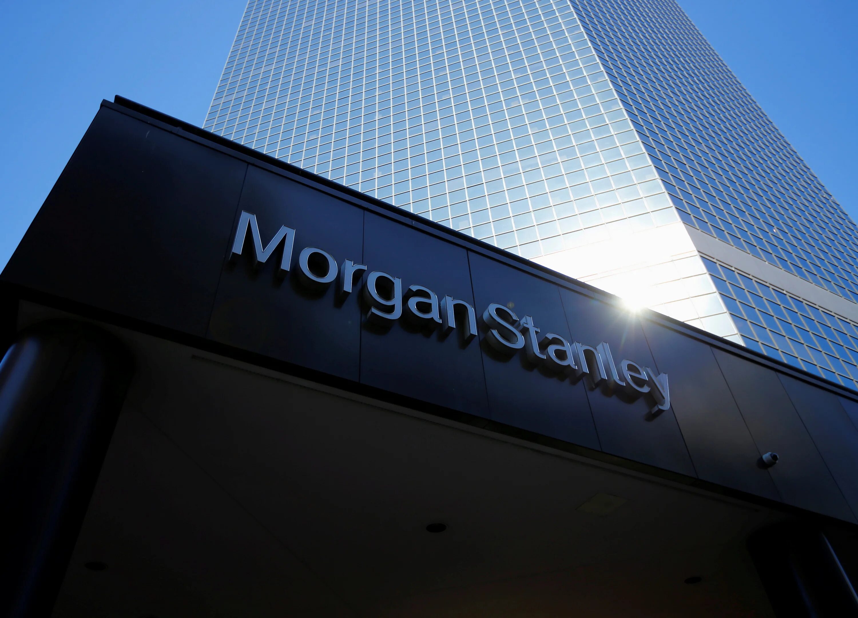 S p banking. Морган Стэнли. Морган Стэнли банк. Morgan Stanley логотип. Morgan Stanley штаб квартира.