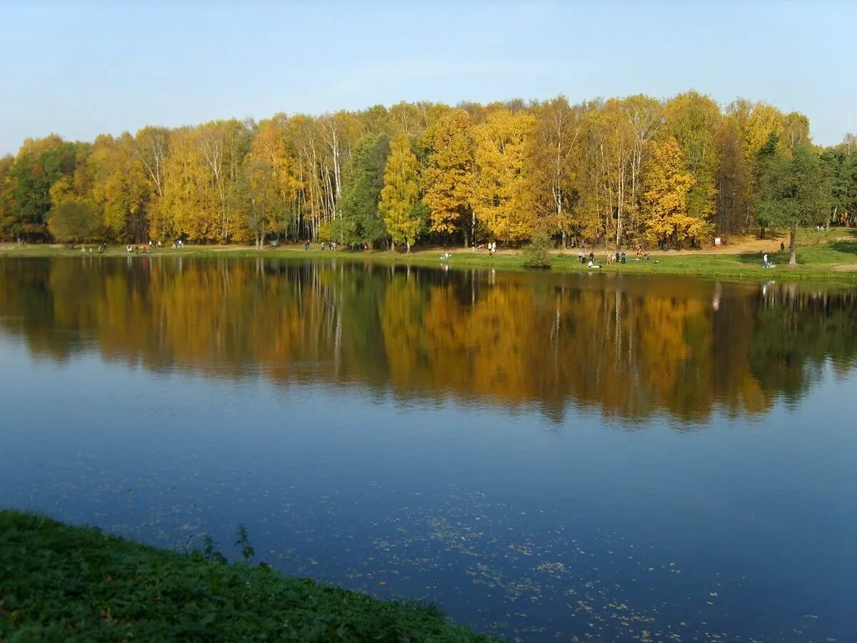 Ландшафтный музей заповедник кузьминки люблино. Парк Кузьминки-Люблино. Кузьминский лесопарк. Природно-исторический парк Кузьминки. Природно-исторический парк Кузьминки-Люблино, Москва.