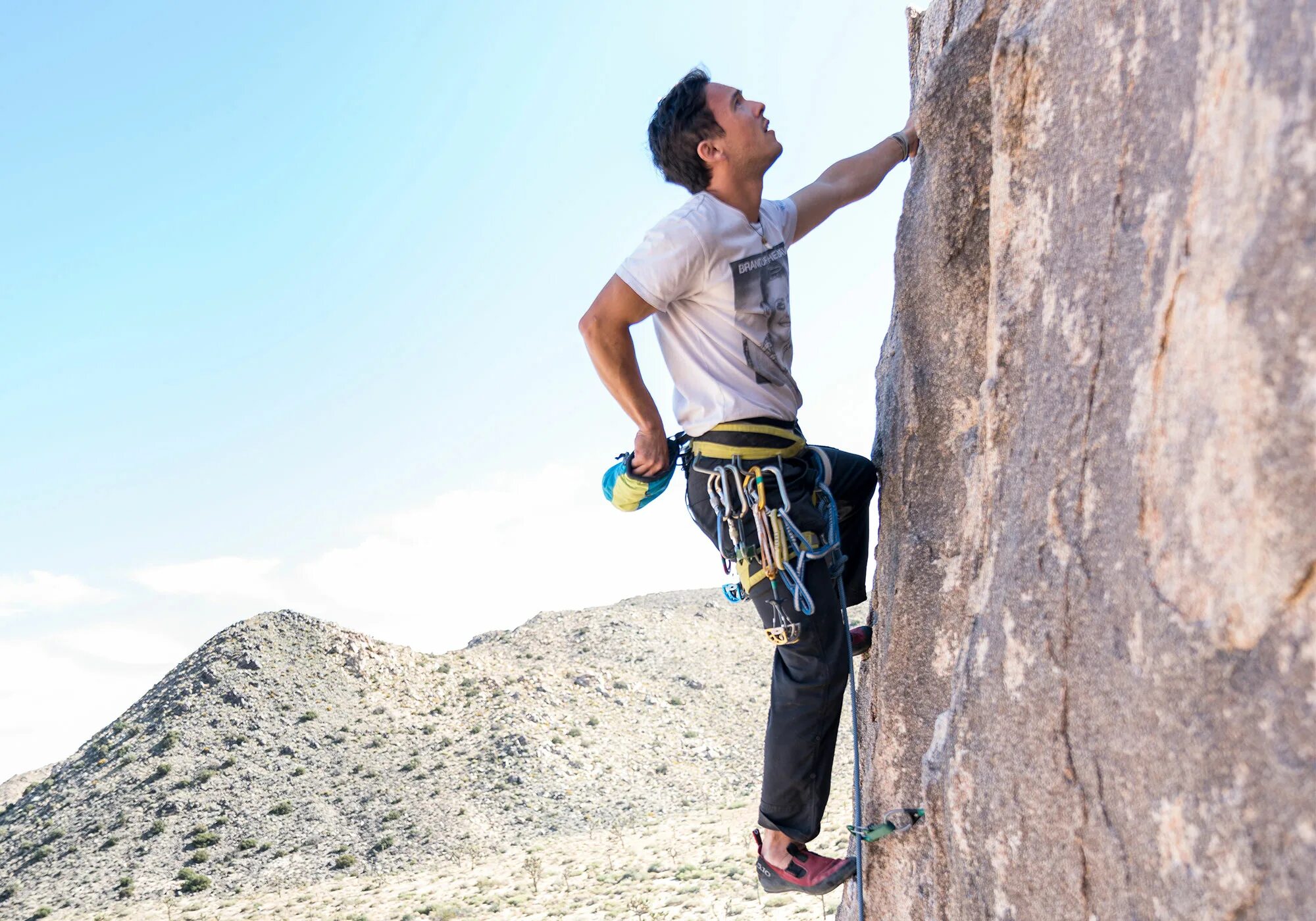 Only climb together. Скалолазание Multi-Pitch. Kailas брюки 9a Rock Climbing Washed Denim. Climbing Gear. Climbing goods.