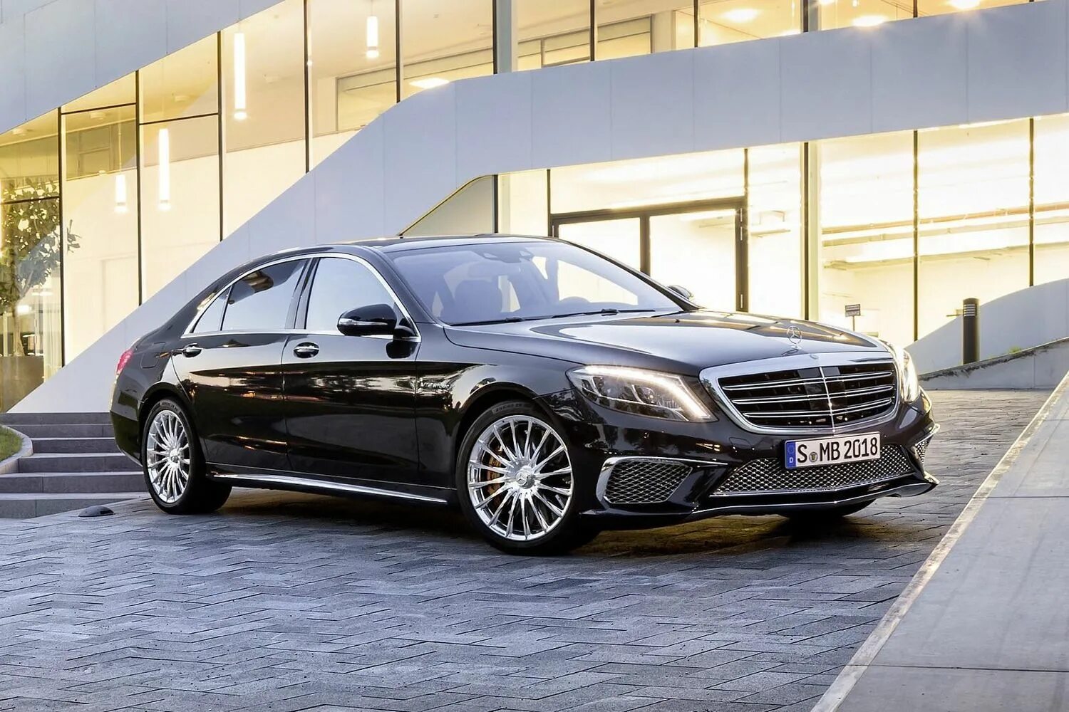 Русский s класс. Мерседес s65 AMG w222. Mercedes Benz s 65 AMG. Mercedes Benz s class w222. Mercedes s class w222 AMG.