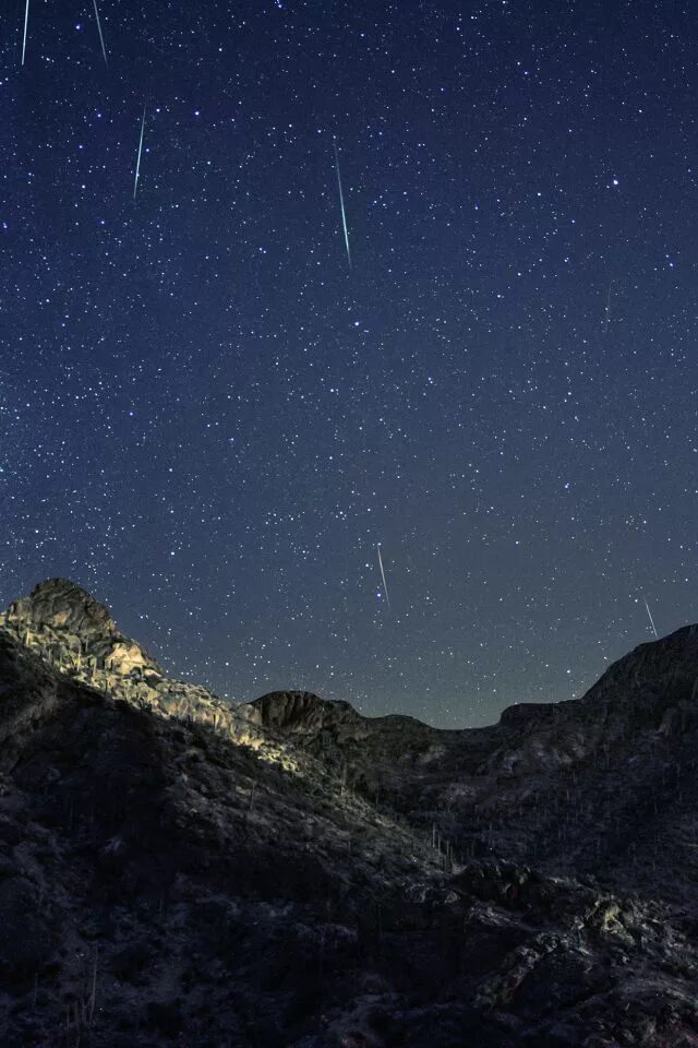 Spaces ios. Звездное небо ios 8. космос в горах. айос ночь. фото ночного неба на айфон 13.