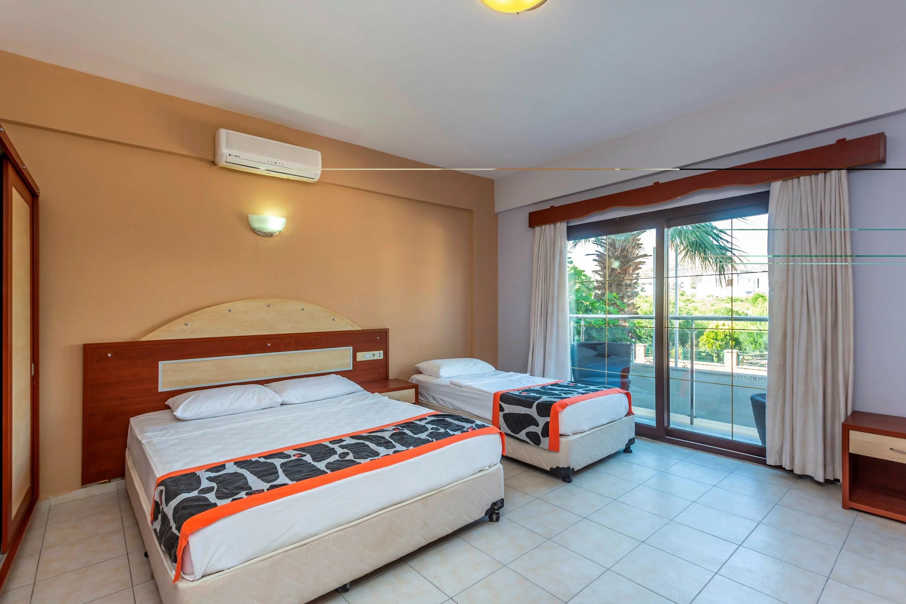 Moonlight бодрум. Тиана мунлайт отель бодрум. Moonlight бодрум. Tiana moonlight hotel. Moonlight hotel бодрум.