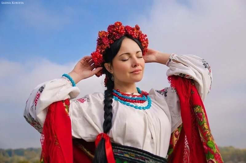 оренбургская красавица песня. оренбургские красавицы. оренбургская красавица песня. элвин грей и фактор 2 красавица. оренбургский пуховый платок оренбург.