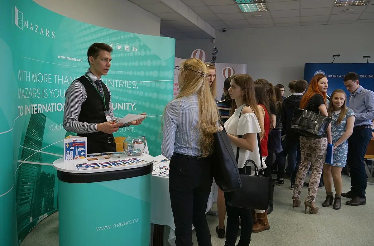 Отзовики о работодателях. Компания s3. Россельхозбанк форма сотрудников. Сотрудники россельхозбанка. Черный список работодателей оренбург.