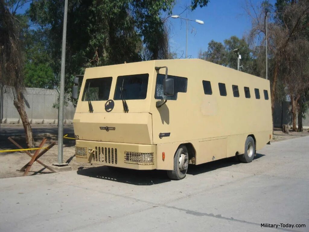 Prevost h3-45 vip. бронированный автобус. бронированный автобус. броне автобусы. броне автобусы.