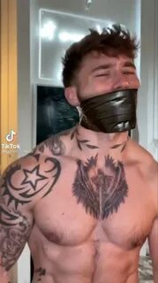 ✨ Gagged Zaddy ✨ on Twitter: "Garett Nolan 🤐 https://t.co/GcH4TfJZPe&...