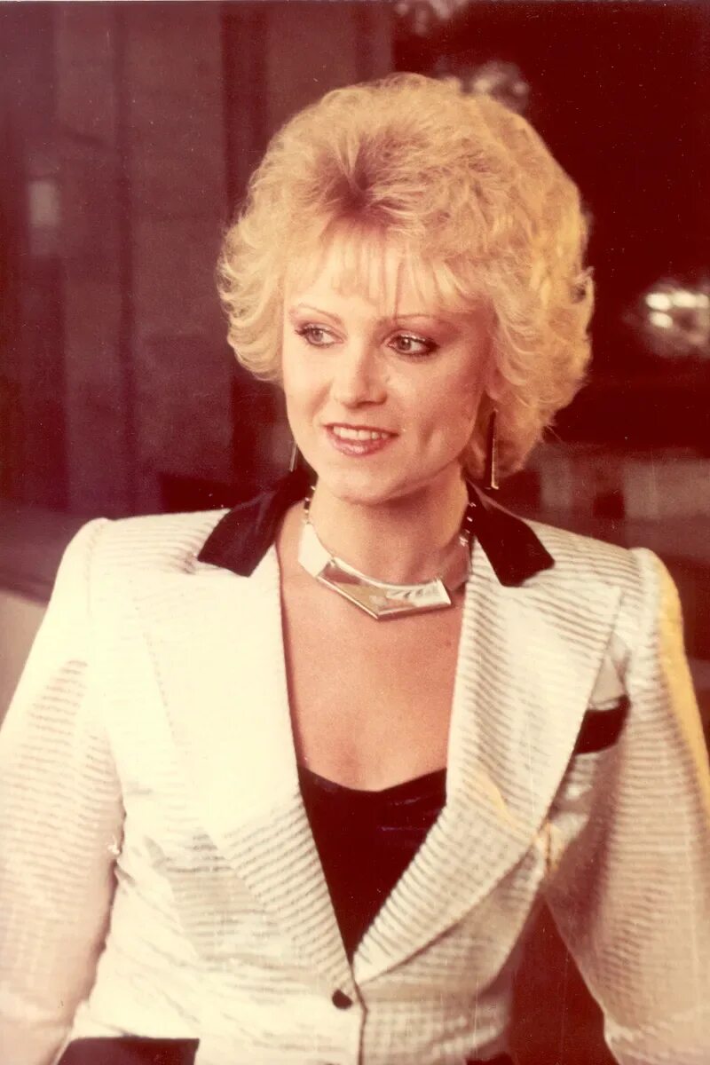 Анне вески фото. Анне вески фото. Анне вески 1988. Анне вески в молодости. Анне вески 1985.