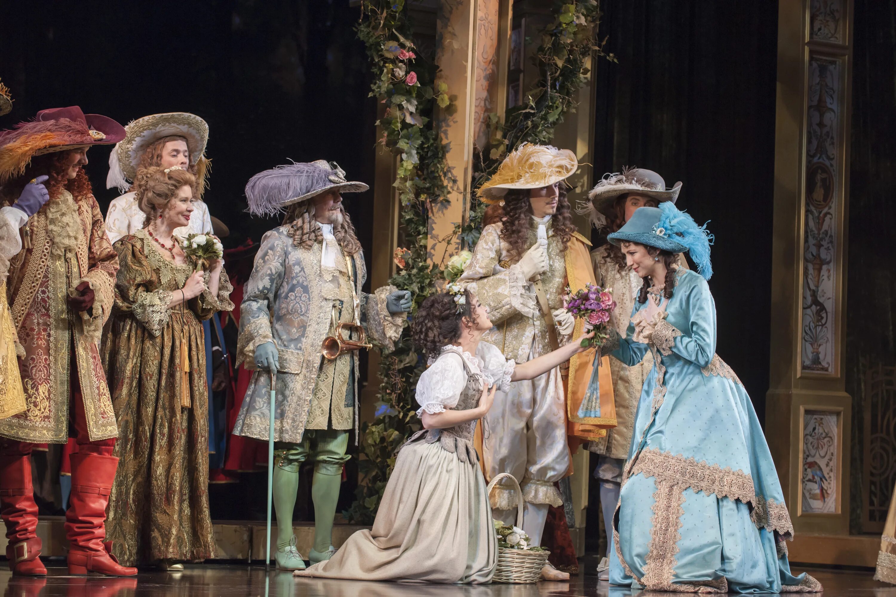 спектакль маленькая ведьма. спектакль таинственный ящик. поздняя любовь малый театр. подснежники для королевы малый театр. подснежники для королевы малый театр видео.