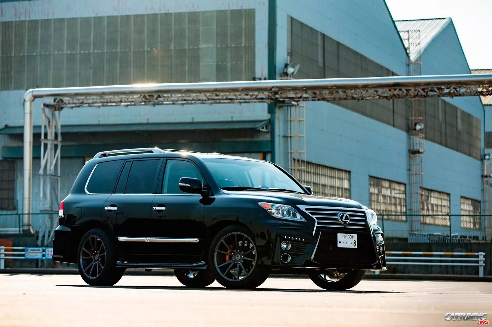 Диски на лексус 570. Lexus LX 570 Wheels. Lexus LX 570 Black Vossen. Lexus lx570 r21. Диски Lexus LX 570.