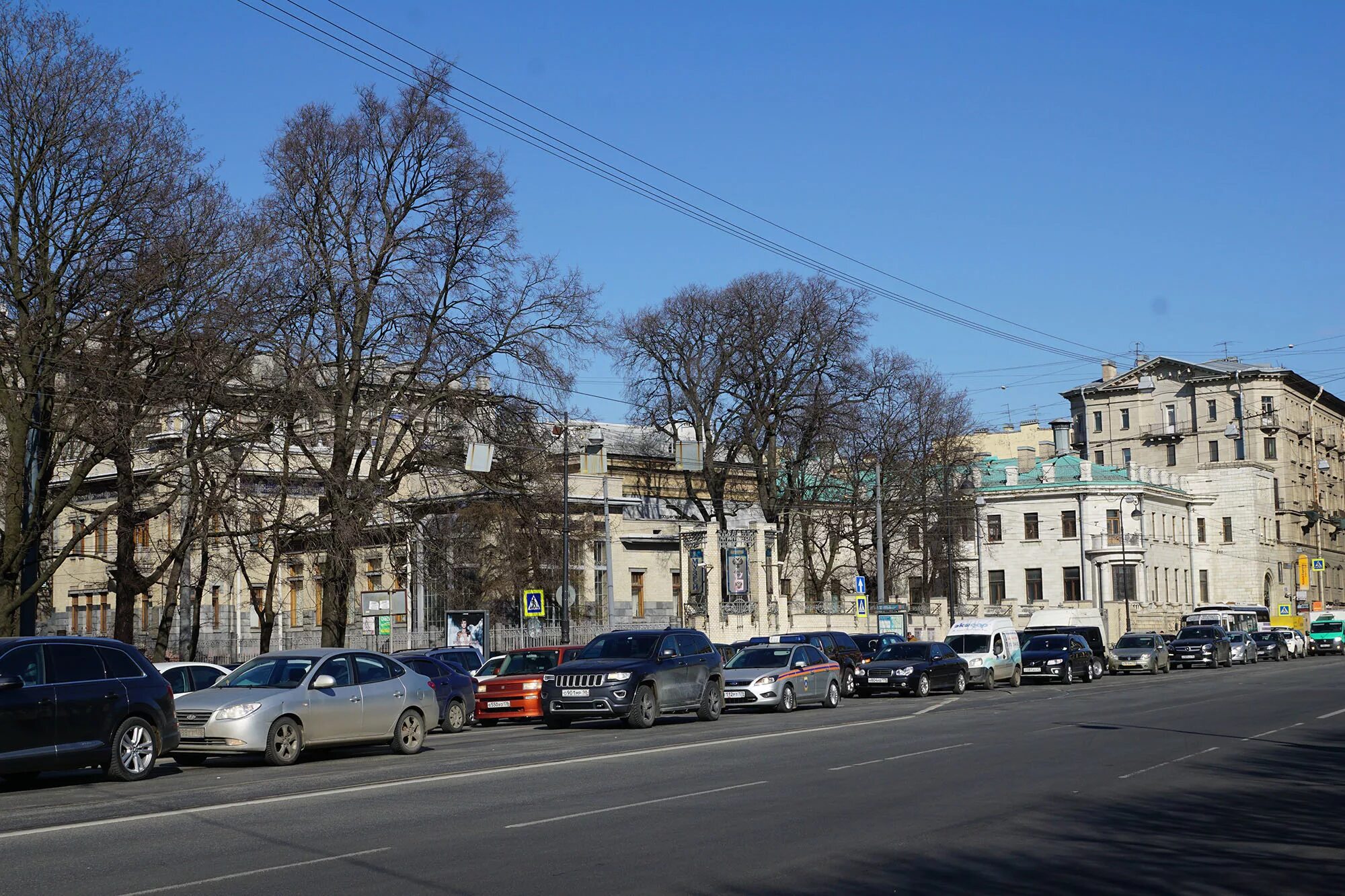 Ул куйбышева спб. Особняк Бранта Санкт-Петербург. Особняк Бранта на Куйбышева. Ул Куйбышева Санкт-Петербург. Ул Куйбышева 2-4 Санкт-Петербург.