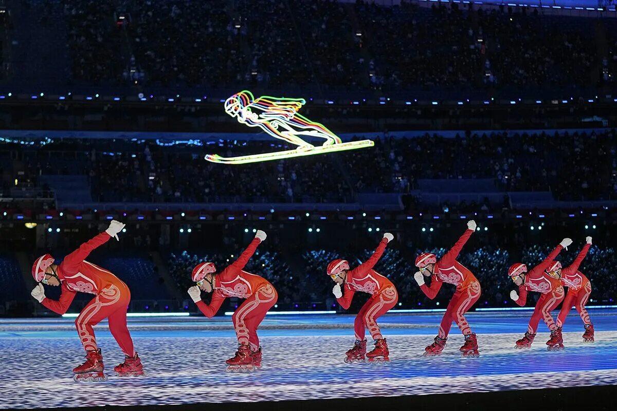 Олимпийские игры в сочи. Самые яркие моменты олимпиады. Самые яркие моменты олимпиады. Зимние игры в пекине 2022 российская команда. Большунов 2020.