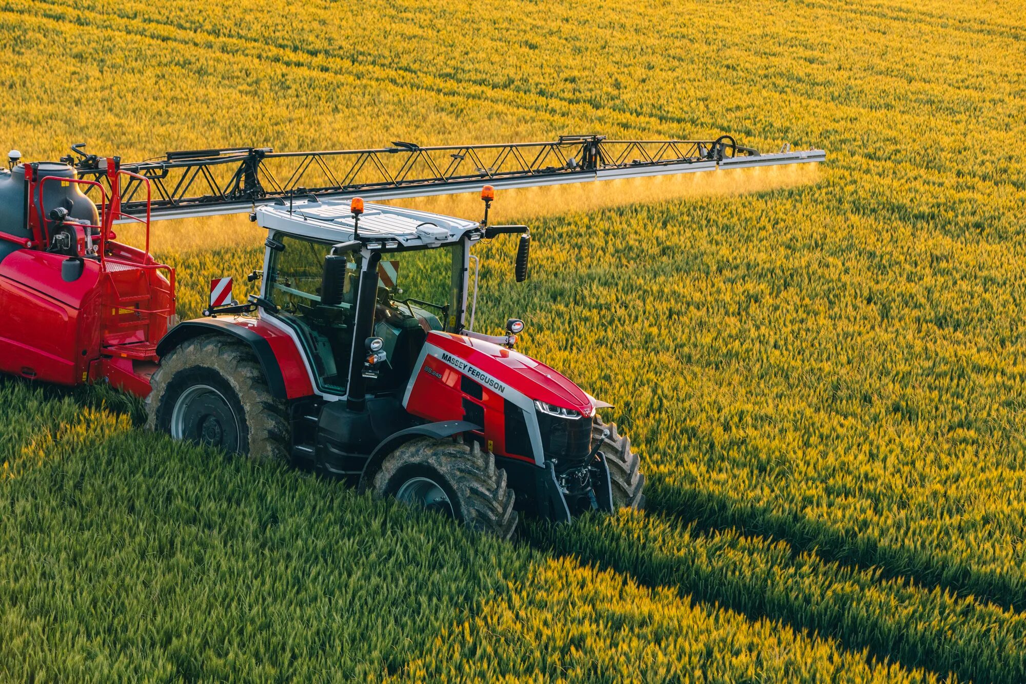 Трактор 8 апреля. Трактор massey ferguson 8s. massey ferguson 8s.265. трактор massey ferguson 8. трактор massey ferguson mf8690.