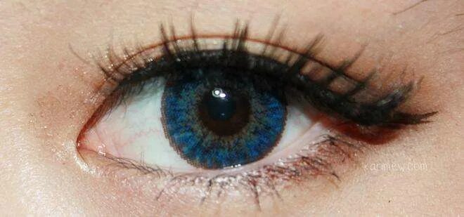 Глаза цвета сапфира. Синие линзы на карие глаза. Голубые линзы на карие глаза. Сапфиры карие цвета.