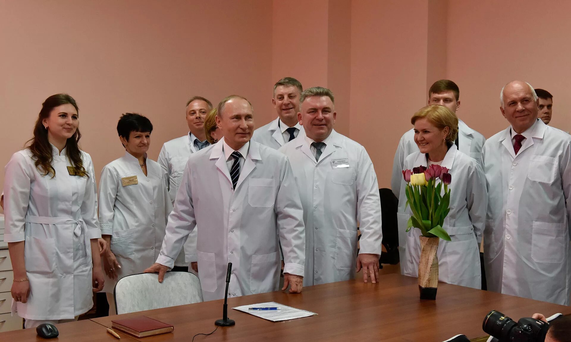 Гинекологическое отделение брянской областной больницы. Брянская областная больница гинекологи. Брянская областная больница гинекологи. Брянская областная больница гинекологи. Брянская областная больница роддом.