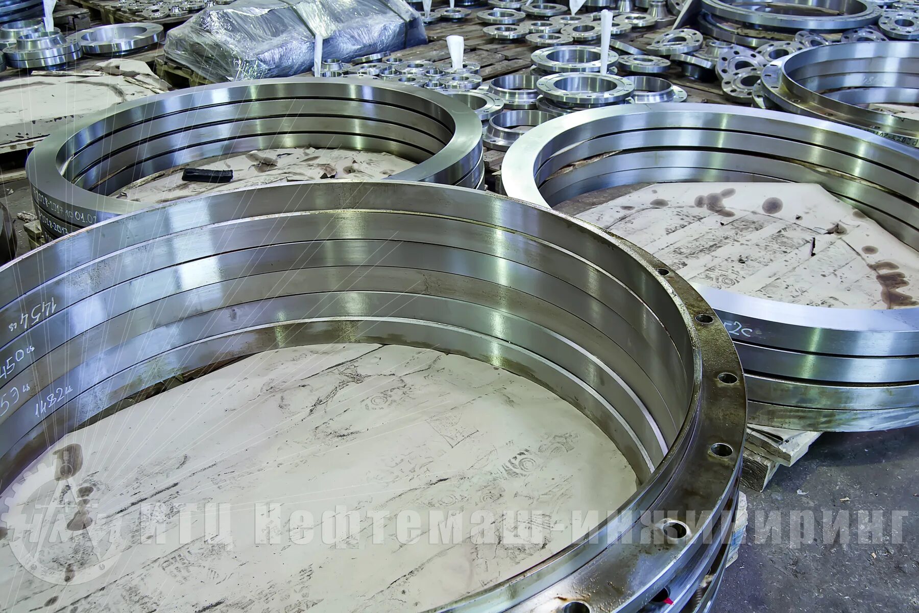 Ооо "нефтемаш-сервис". Спецбур нефтемаш. Нефтемаш цех металлоконструкций. Нефтемаш инжиниринг. Гмс нефтемаш сварочный участок.