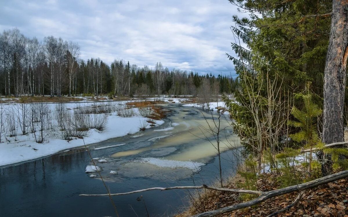 апрель время