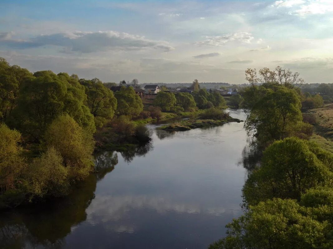 малоярославец речка. река лужа калужская область малоярославецкий район. река лужа в малоярославце. река лужа в малоярославце. река лужа калужская область.