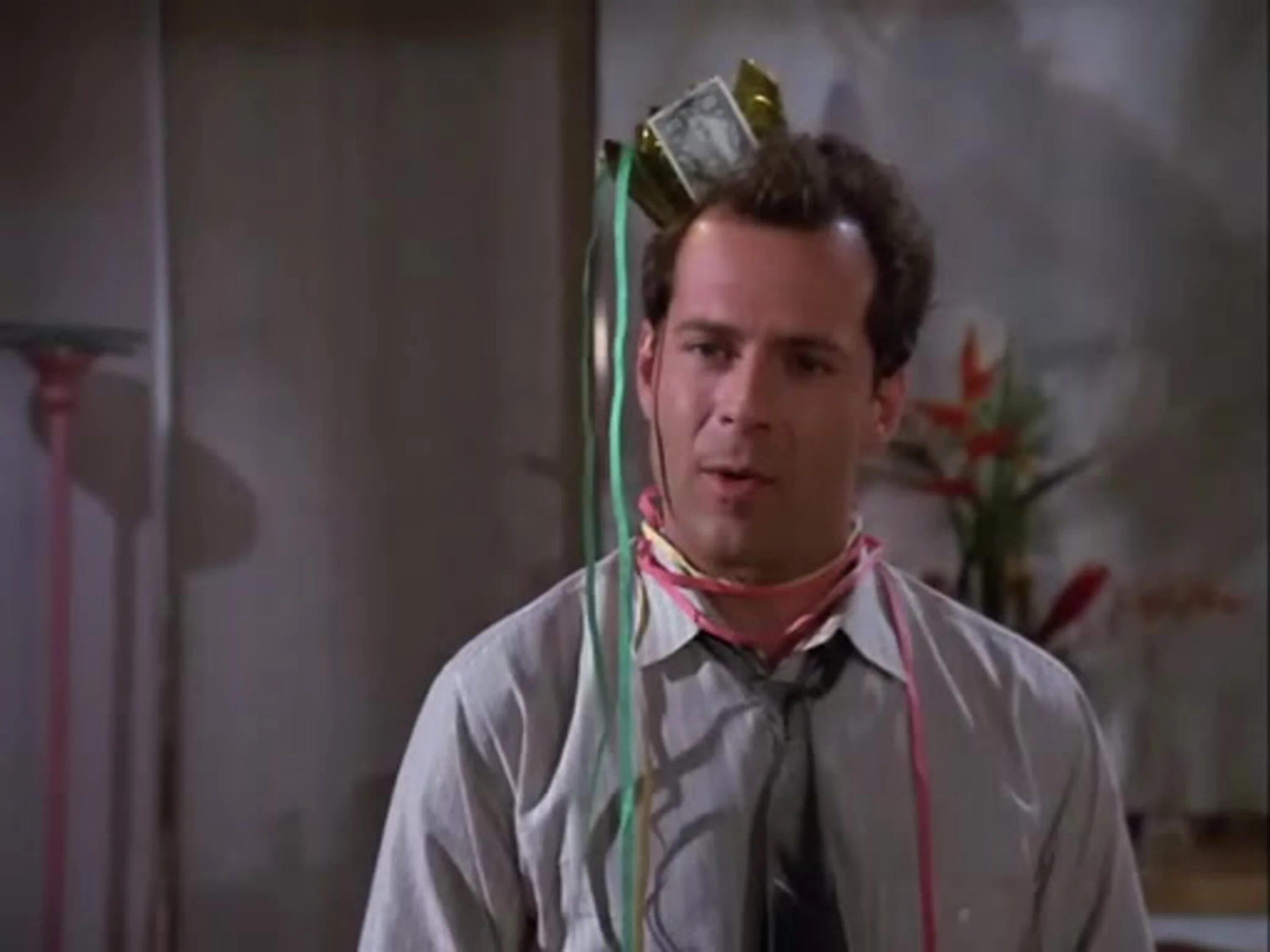 Детективное агентство лунный свет мэдди хейс. 32. Брюс уиллис детективное агентство лунный свет. Деми мур детективное агентство лунный свет. Деми мур детективное агентство лунный свет.