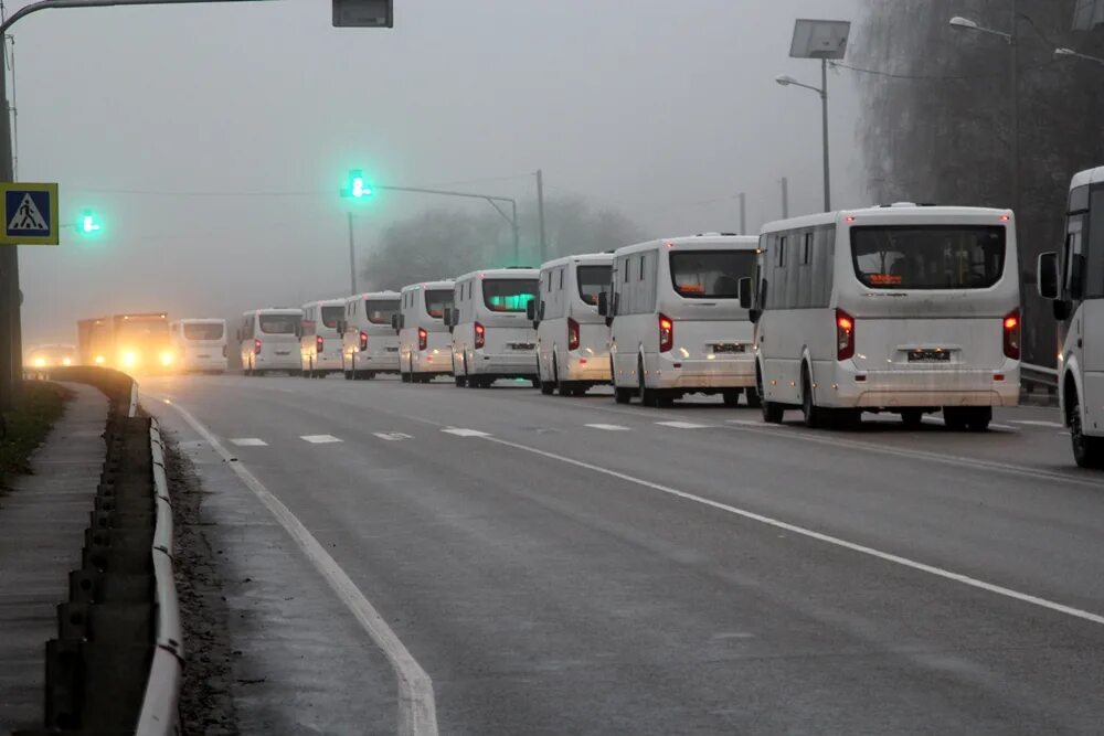 Паз курская область железногорск. Автобусы железногорск курская область. Линия г железногорск. Гипермаркет линия железногорск курская область. Линия г железногорск.