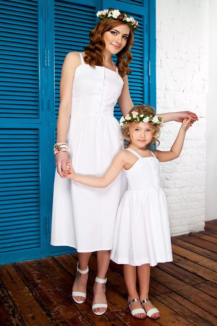 Одежда для мамы и Дочки. Одинаковые платья. Свадебное платье для мамы и Дочки. Платье мама и дочка одинаковые. Образ мама и дочка