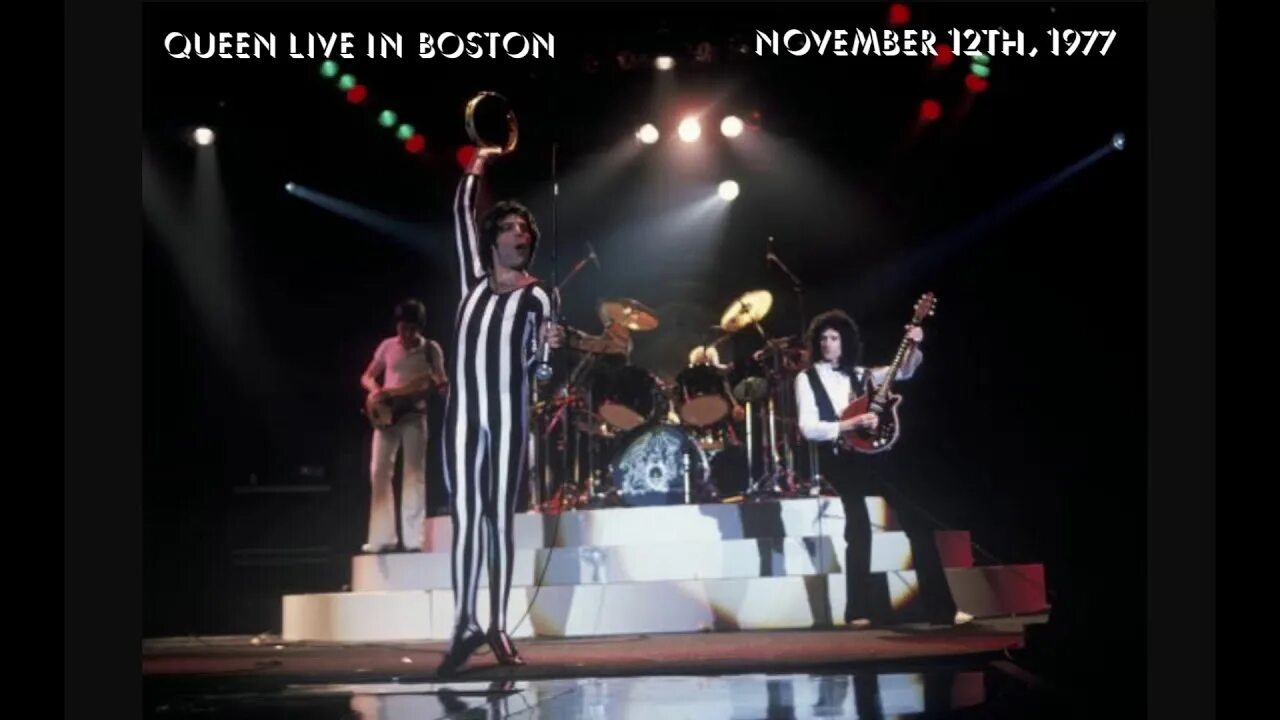 Queen концерт 1991. Queen Live in Boston. Blondie Saturday November 12th 1977. The queen lives in a big