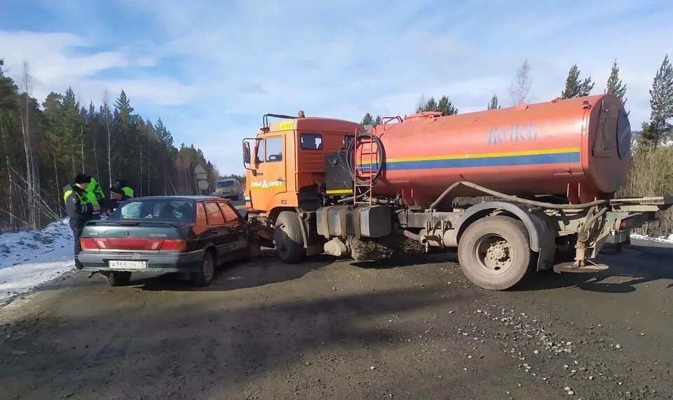 Водовозка. Водовозная машина. Авария в Гидростроителе Братск.