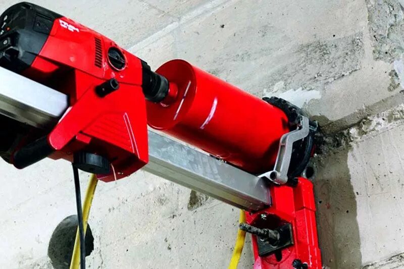 Сверление отверстий в стене расценка. Hilti DD 160. Хилти алмазное бурение в стене. Сальник Hilti DD 160.