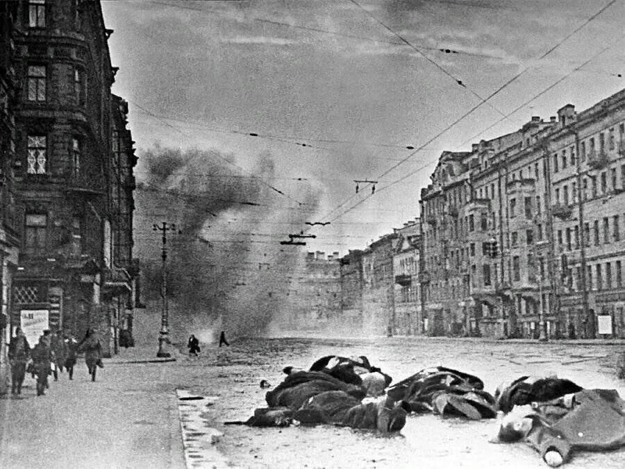 Рецензии на книги издательства "Издательство Европейского университета в Санкт-П