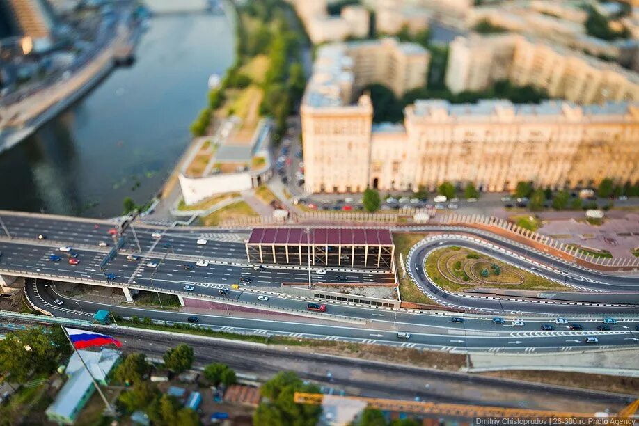 200 метров москва. Москва тилт шифт. Игрушечный город. Игрушечныйгоротмосква. Игрушечный город Москва.