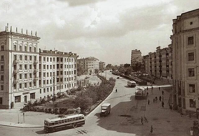 Тест: узнай Челябинск по старым фотографиям - KP.RU