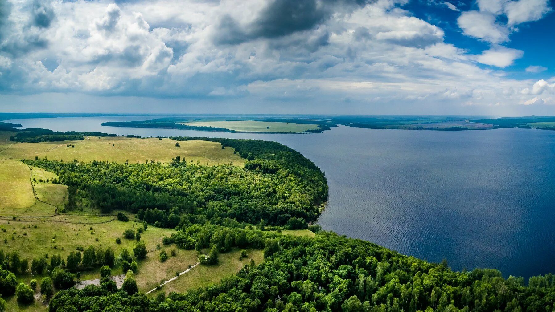 Большой реки топ. Река Волга Поволжье. Река Волга 2022. Волга Матушка река. Река Волга работки.