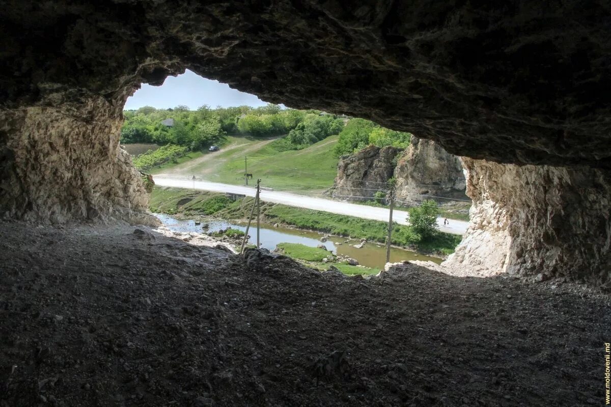 Ущелье Бутешть. Моловата Молдова пещеры. Бутешть Молдова.