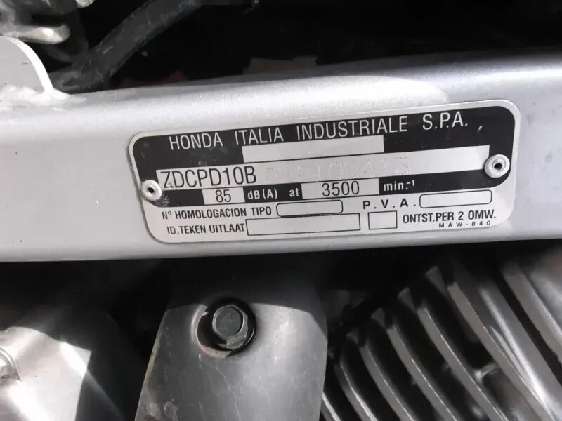 Vin хонда. Honda Transalp 600 1998. Мотор Хонда трансальп 600. Transalp 600 1998. Хонда xl600 двигатель.