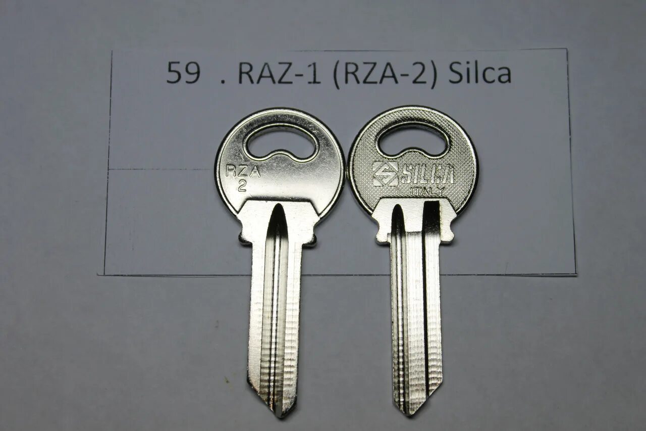 Raz 1. Silca заготовки ключей. Заготовка ключа Silca MTL 1. Заготовка ключа Silca Страна производитель. Замок Silca.