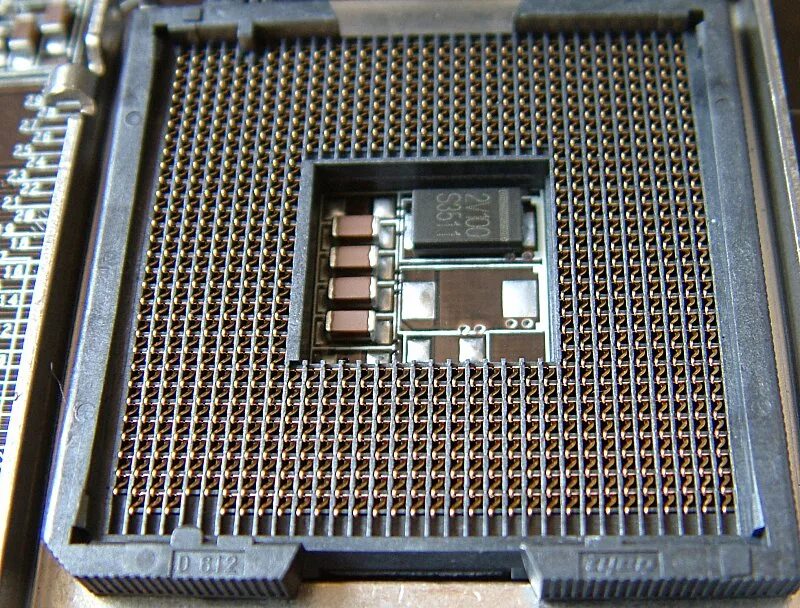 LGA 771. Сокет lga775. Сокет lga775 процессоры. LGA 775 Socket. 771 сокет