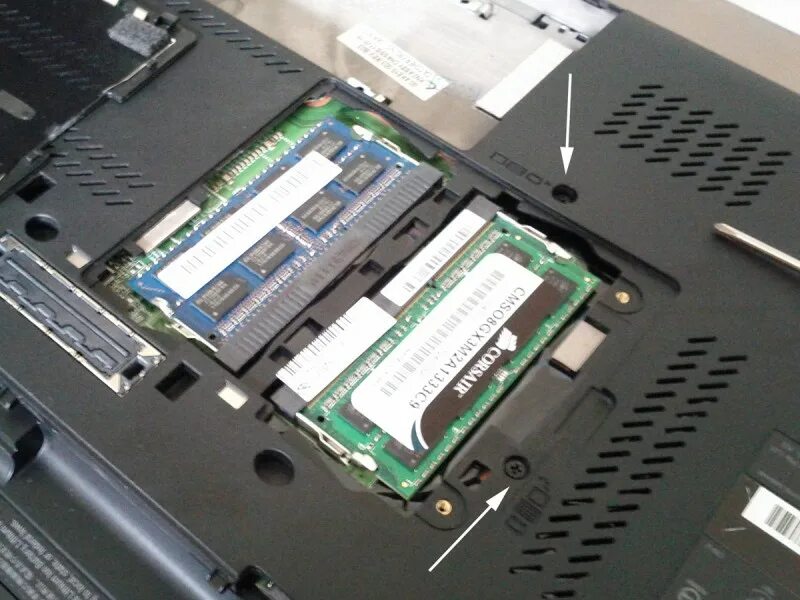 Оперативная память lenovo. Lenovo MSATA SSD. Lenovo 4430 Ram Slot. THINKPAD t520 MSATA. MSATA SSD Slot.