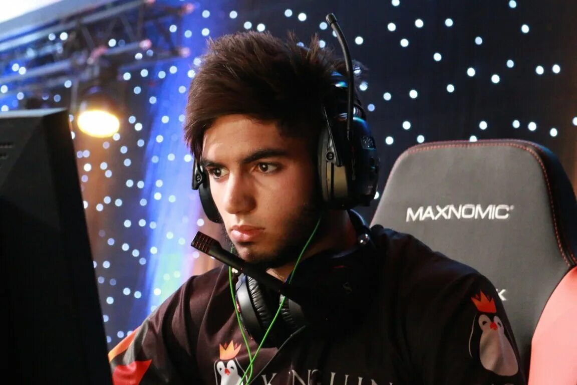 Scream cs go. Скрим. адиль скрим. scream киберспортсмен. adil scream benrlitom.