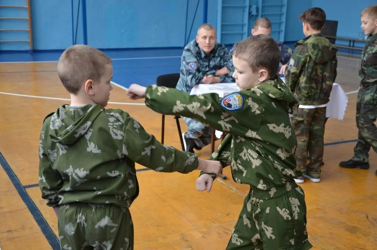 Военная подготовка для детей. Секция рукопашного боя для детей. Военная школа для детей. Военная секция для детей.