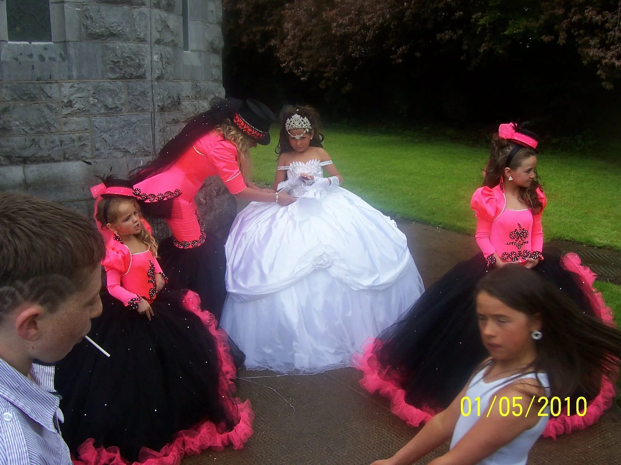 Свадьба цыган. Цыган. Невеста цыганка. Цыганская свадьба. Цыганские невесты.