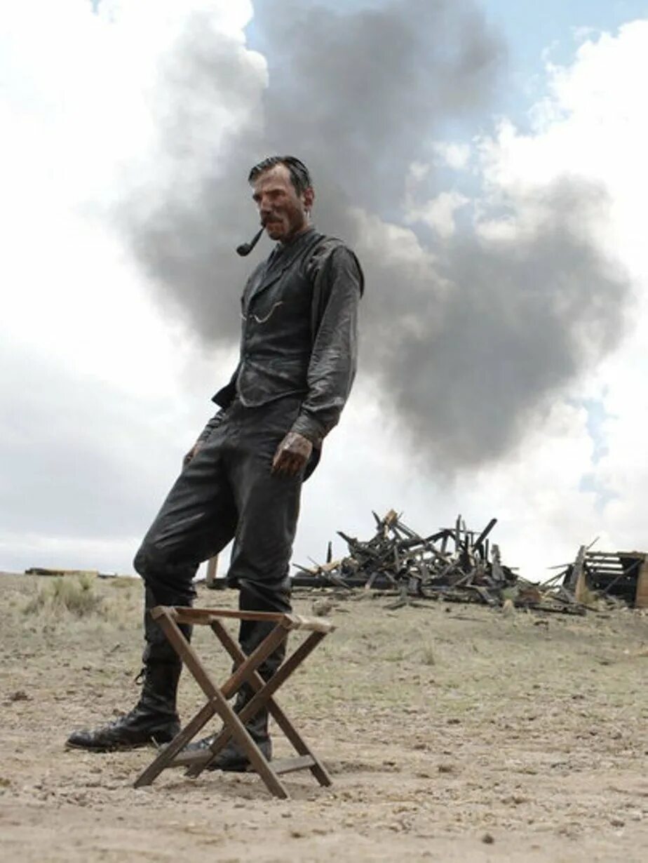 There will be a way. Дэниел Плейнвью нефть. Дэниел Дэй-Льюис нефть. There will be Blood фильм. Нефть фильм Дэниел Дэй-Льюис.